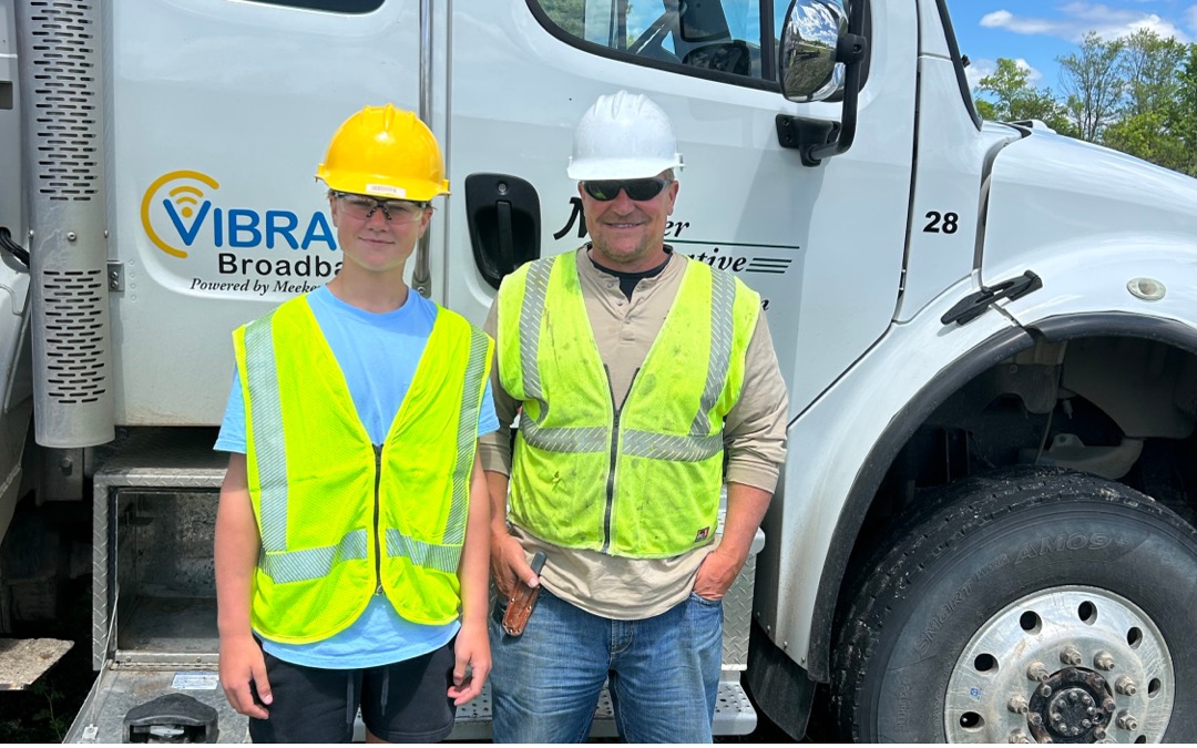 Exploring Careers in Energy: Students Get a Behind-the-Scenes Look at Meeker Energy 2 MeekerBlog AugustSam resize